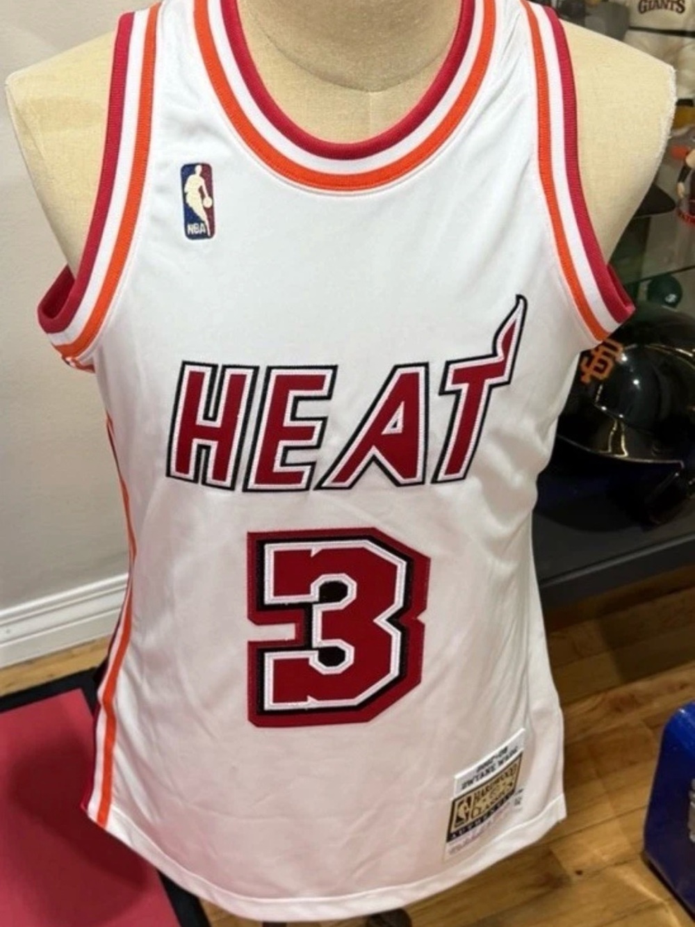 100% Authentic Dwayne Wade Mitchell & Ness HWC Miami Heat NBA Jersey Men 36/S